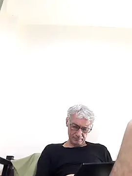 BIGUNCUTHARDCOCK online show from 03-20-25, 03:45