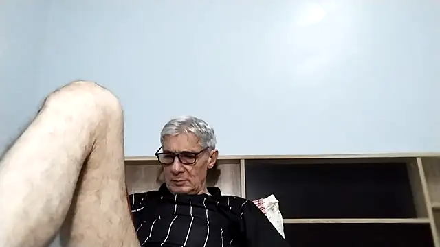 BIGUNCUTHARDCOCK online show from 09-19-25, 01:01