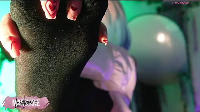 loIijanne online show from 09-24-25, 03:32