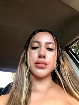 Sarapalmer1 online show from 10-08-25, 08:28