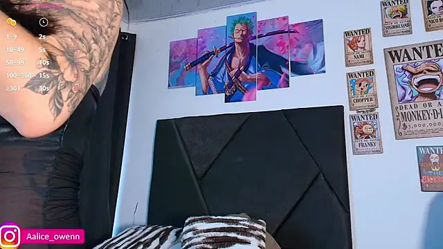 Snapshot of Aliceowenn chatting on 11-07-25, 09:48 Aliceowenn online show from 11-07-25, 09:48