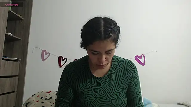 Anne purple online show from 02-14-25, 07:02