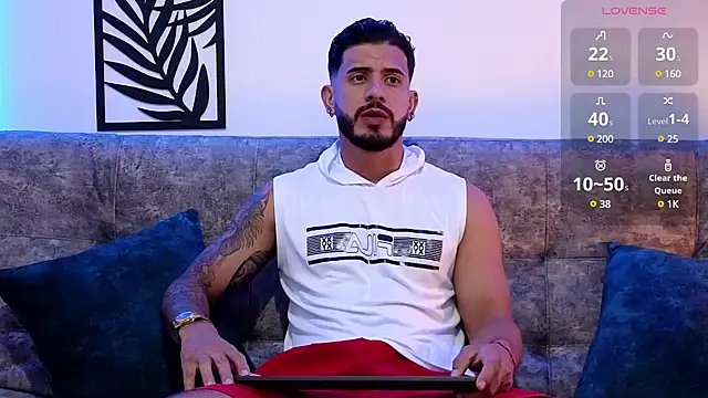 Snapshot of Bruno_Mattos chatting on 01-11-25, 11:13 Bruno Mattos online show from 01-11-25, 11:13