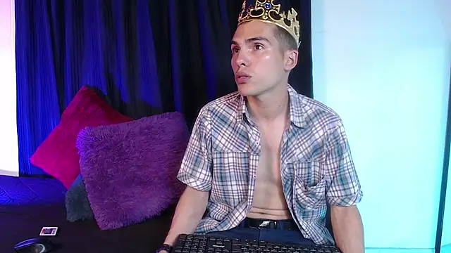  Tattoo Couple online show from 01-17-25, 09:17