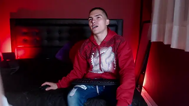  Tattoo Couple online show from 02-23-25, 01:42