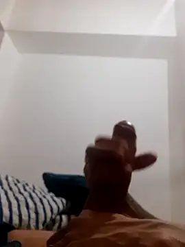 Skater29xx2 online show from 03-12-25, 03:57