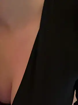 Snapshot of ChristyAdair chatting on 03-12-25, 08:41 ChristyAdair online show from 03-12-25, 08:41