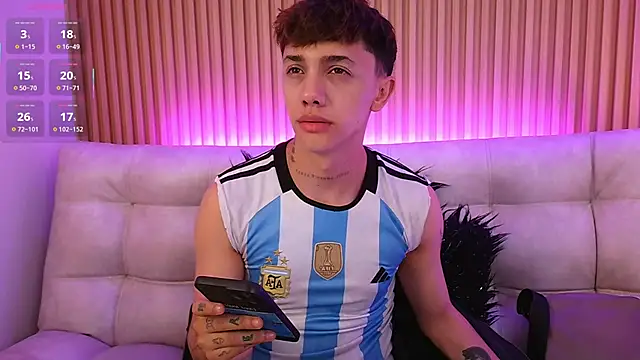 Snapshot of Tomy_Rox chatting on 02-05-26, 07:29 Tomy Rox online show from 02-05-26, 07:29