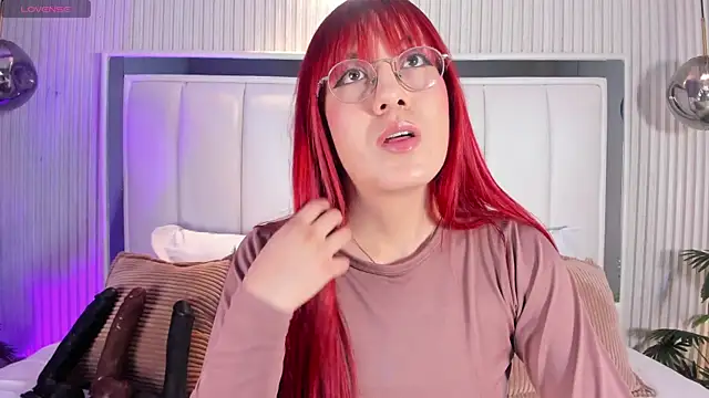 Ale23  online show from 10-10-25, 11:15