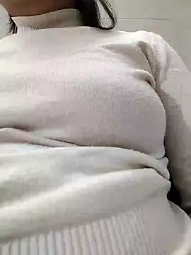 Snapshot of Husnpari20 chatting on 12-15-24, 01:43 Husnpari20 online show from 12-15-24, 01:43