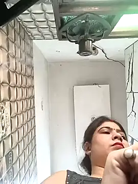 Snapshot of Husnpari20 chatting on 11-22-25, 05:17 Husnpari20 online show from 11-22-25, 05:17