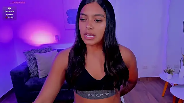 Snapshot of amandaconner chatting on 10-16-25, 02:12 amandaconner online show from 10-16-25, 02:12