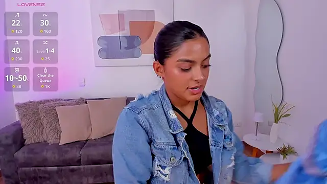 Snapshot of amandaconner chatting on 10-23-25, 07:23 amandaconner online show from 10-23-25, 07:23