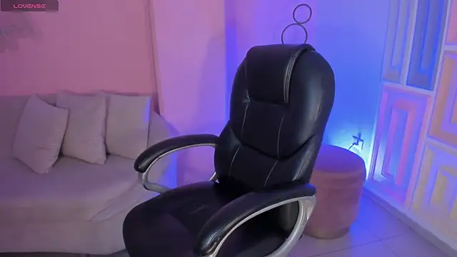 sarawinstone online show from 12-06-24, 11:03