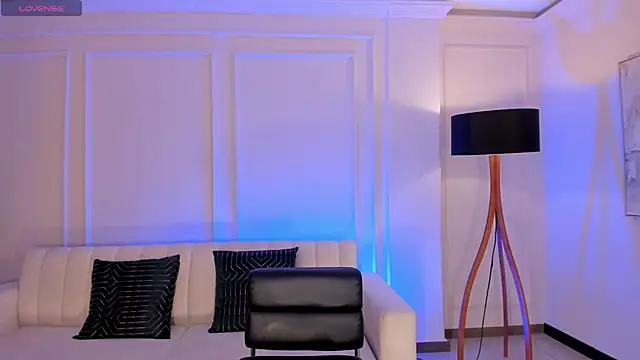 sarawinstone online show from 03-20-25, 02:08