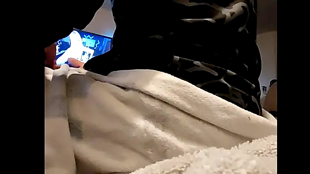 Pegg-fist-me online show from 11-17-25, 01:00