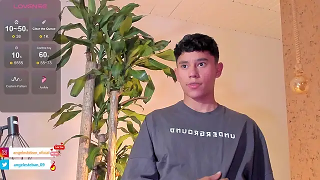 Angel esteban fx online show from 02-06-25, 04:21