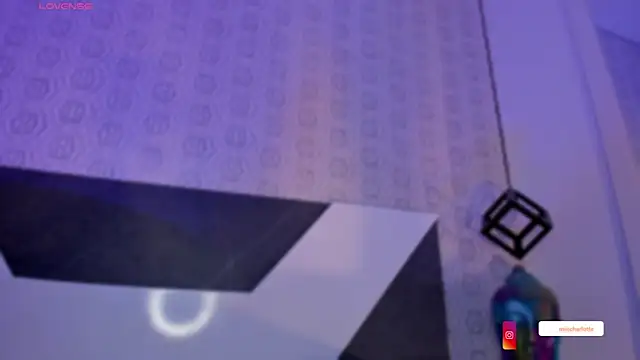 MiissCharlotte online show from 02-10-25, 10:53