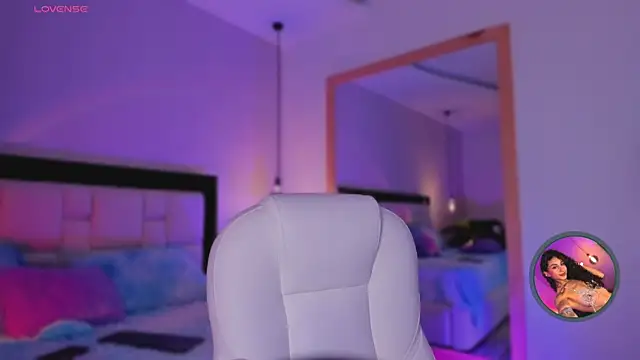 MiissCharlotte online show from 09-24-25, 04:38