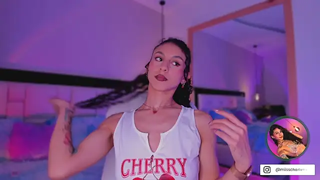 MiissCharlotte online show from 09-28-25, 03:45