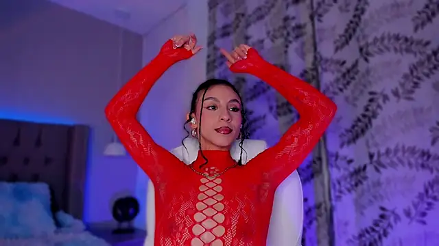 MiissCharlotte online show from 10-11-25, 04:22