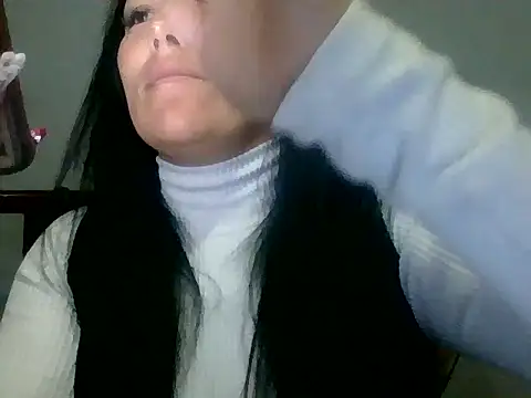 Laura martin  online show from 02-12-25, 12:58