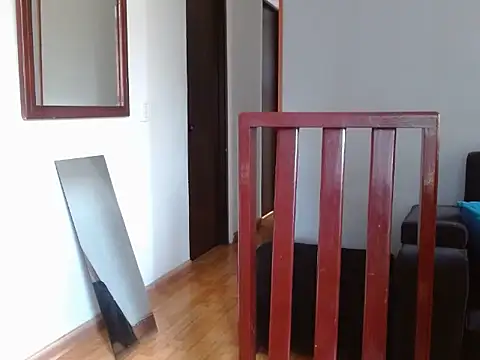 Laura martin  online show from 02-14-25, 03:58