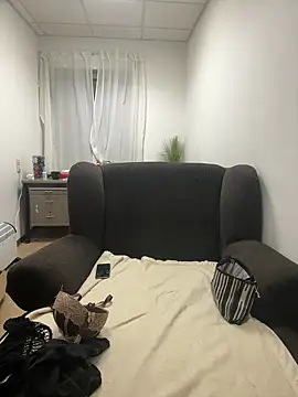 Snapshot of MaraNightmare chatting on 02-06-25, 04:58 MaraNightmare online show from 02-06-25, 04:58