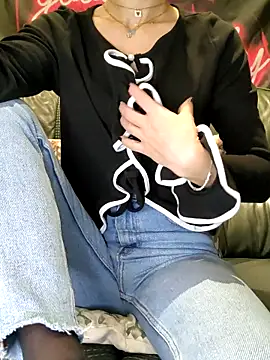 Melody87 online show from 11-29-25, 09:18