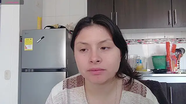 jessica gomez online show from 11-30-25, 04:44