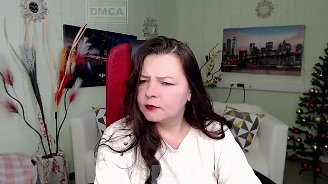 Lily flower7 online show from 12-19-25, 08:32