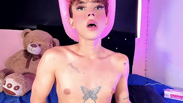 Snapshot of rosedewitt chatting on 03-12-25, 05:07 rosedewitt online show from 03-12-25, 05:07