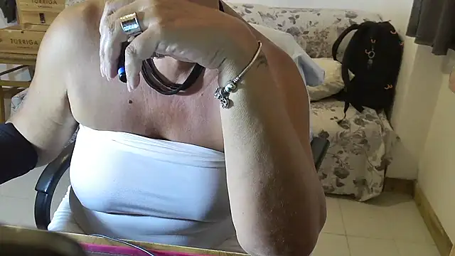 45marina45 online show from 10-06-25, 02:36