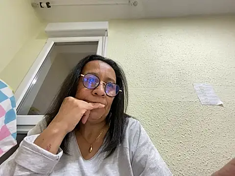 sweeviolet online show from 12-14-24, 07:25