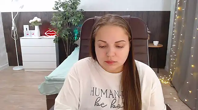 Snapshot of Crazyy_girl_ chatting on 03-02-25, 11:39 Crazyy girl online show from 03-02-25, 11:39