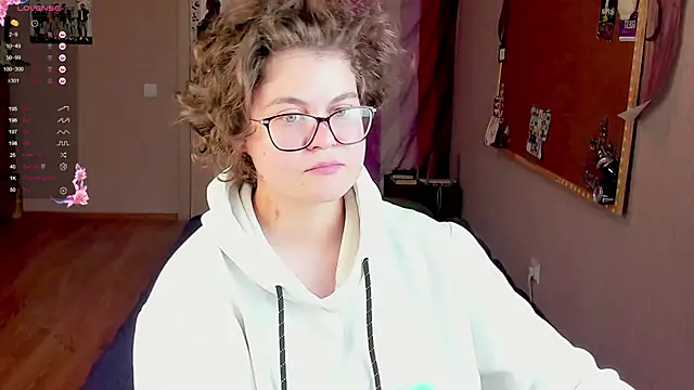 Sashy Way online show from 12-08-24, 05:18