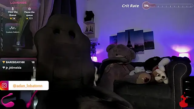 Snapshot of Naughty_Charly chatting on 09-10-25, 04:12 Naughty Charly online show from 09-10-25, 04:12