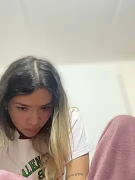 Snapshot of Mila_Morgan chatting on 02-01-25, 06:40 Mila Morgan online show from 02-01-25, 06:40