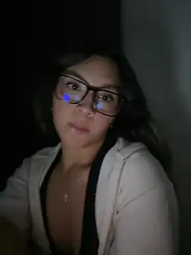 Snapshot of Mila_Morgan chatting on 03-20-25, 08:29 Mila Morgan online show from 03-20-25, 08:29