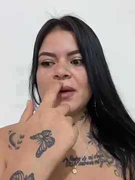 Snapshot of ivanna_rivera chatting on 02-07-25, 02:15 ivanna rivera online show from 02-07-25, 02:15