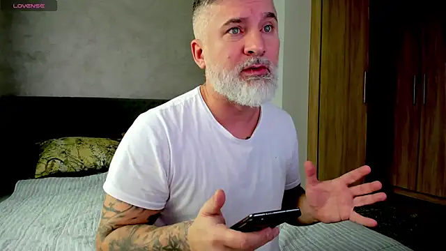 BlowMyXXL online show from 02-02-25, 10:35