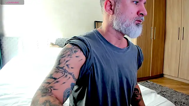 BlowMyXXL online show from 02-23-25, 08:06