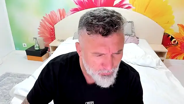 BlowMyXXL online show from 11-20-25, 08:58