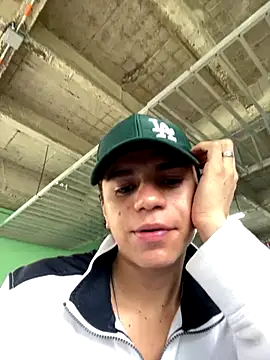 marckalexis online show from 09-18-25, 01:02