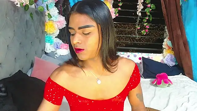 Snapshot of Karly_coffe chatting on 11-08-25, 07:41 Karly coffe online show from 11-08-25, 07:41