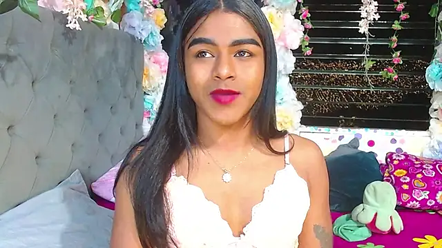 Snapshot of Karly_coffe chatting on 12-15-25, 06:50 Karly coffe online show from 12-15-25, 06:50