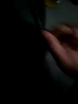 dickon1993 online show from 11-21-25, 04:27