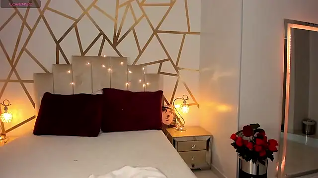 Snapshot of MiaAdams21 chatting on 01-26-25, 03:06 MiaAdams21 online show from 01-26-25, 03:06