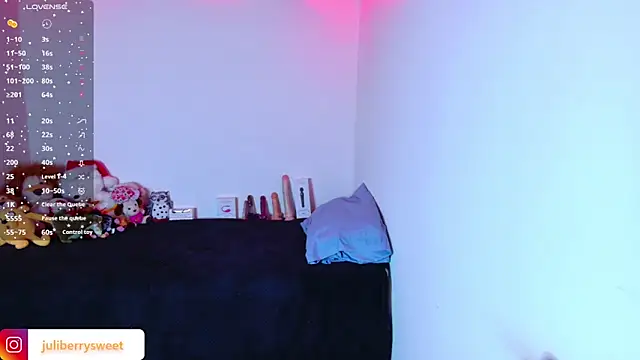 juli05star20 online show from 12-19-25, 01:34