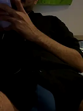 Snapshot of snowdropsitall chatting on 10-28-25, 06:54 snowdropsitall online show from 10-28-25, 06:54